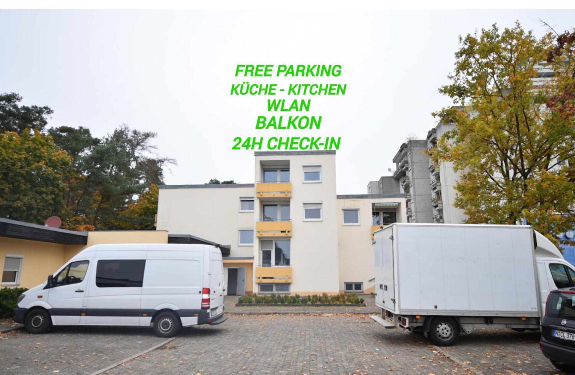Hotel Im Natur Mit Eigene Kueche Bad Balkon Parkplatz Netflix ニュルンベルク エクステリア 写真
